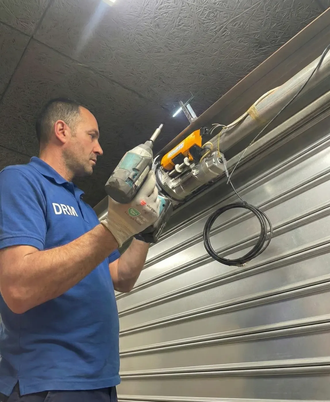 Motorisation de rideau métallique à Marseille 8