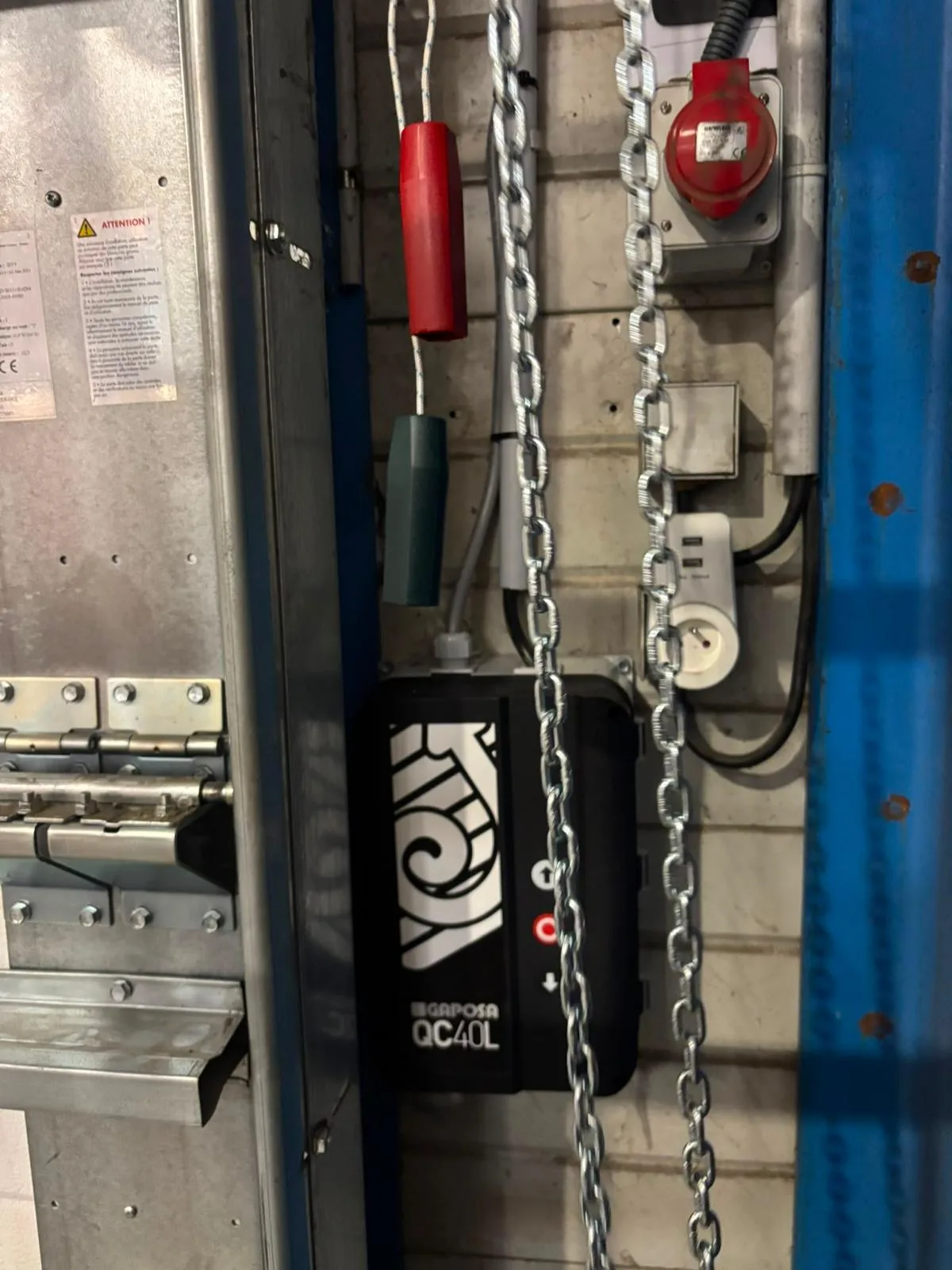 Motorisation de rideau métallique à Marseille 8